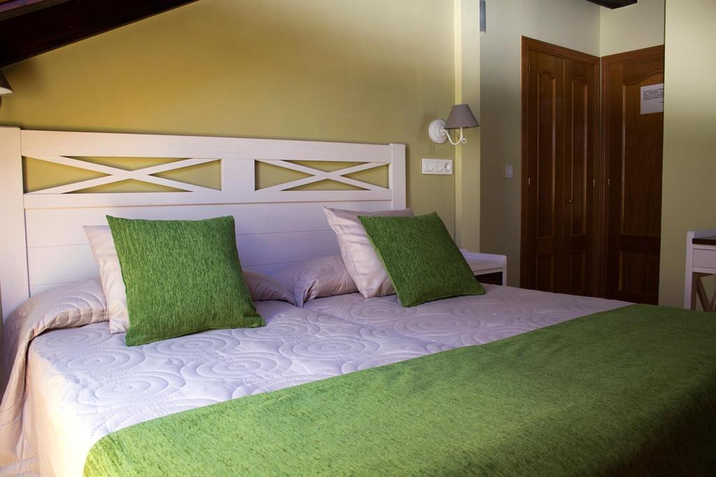Hotel Y Apartamentos El Camin ポオ・デ・リャネス 部屋 写真