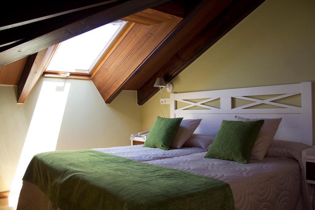 Hotel Y Apartamentos El Camin ポオ・デ・リャネス 部屋 写真